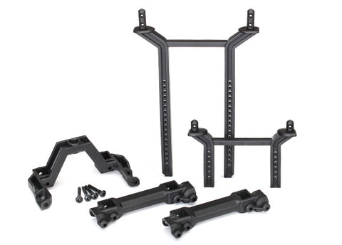 TRA8215 Body mounts & posts, front & rear (complete set)